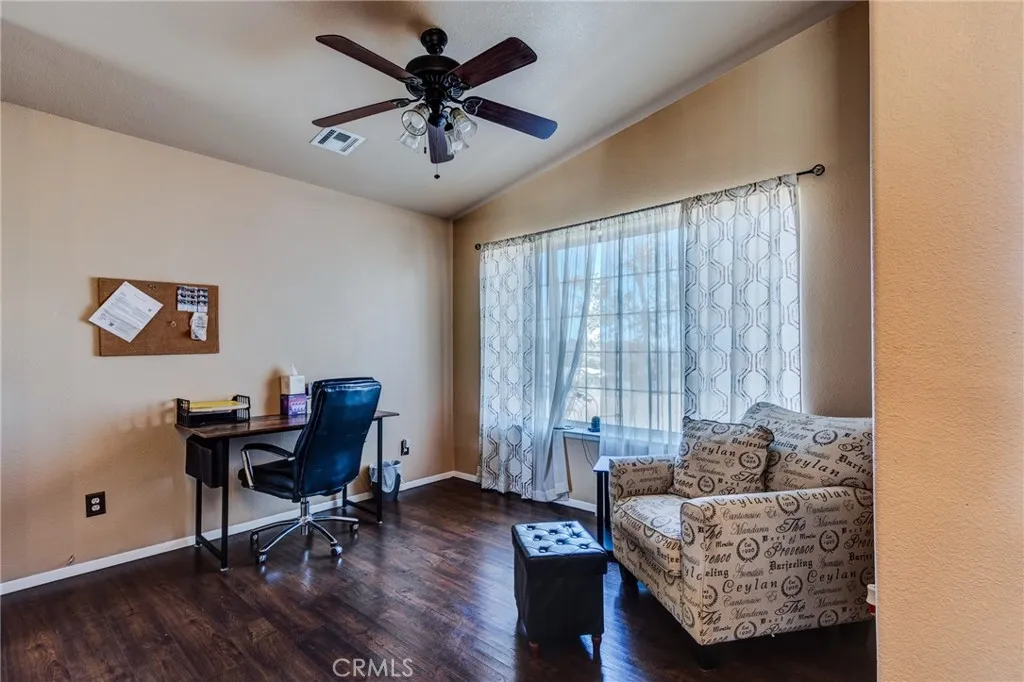 7170 Joshua, Oak Hills, California 92344 home-pic-19