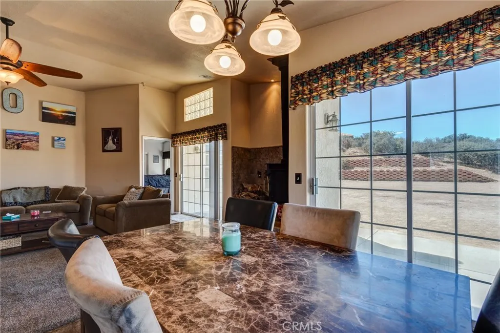 7170 Joshua, Oak Hills, California 92344 home-pic-30