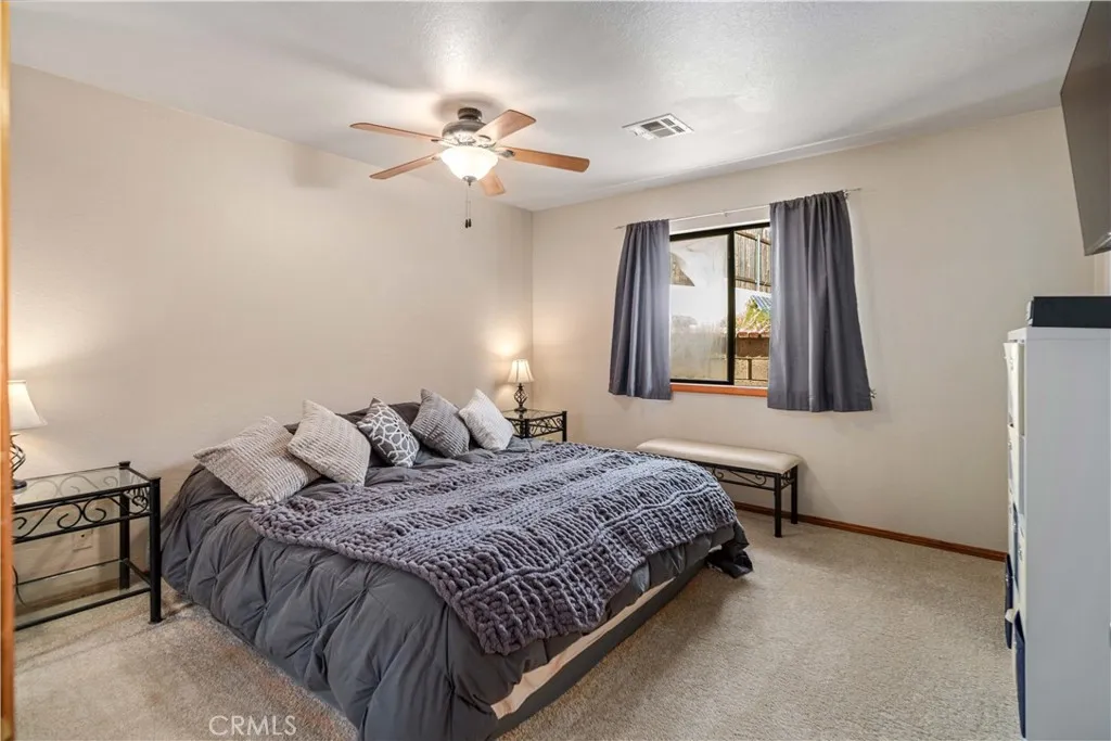 43230 Lookabout Rd, Lake Hughes, California 93532 home-pic-16
