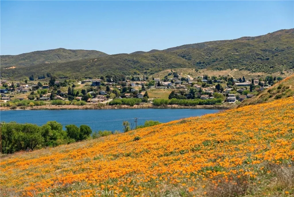 43230 Lookabout Rd, Lake Hughes, California 93532 home-pic-38