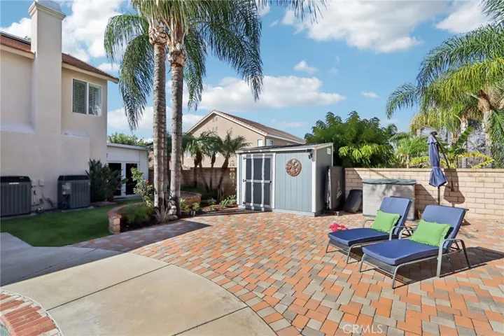 2527 Waterfall Ln, Corona, California 92882