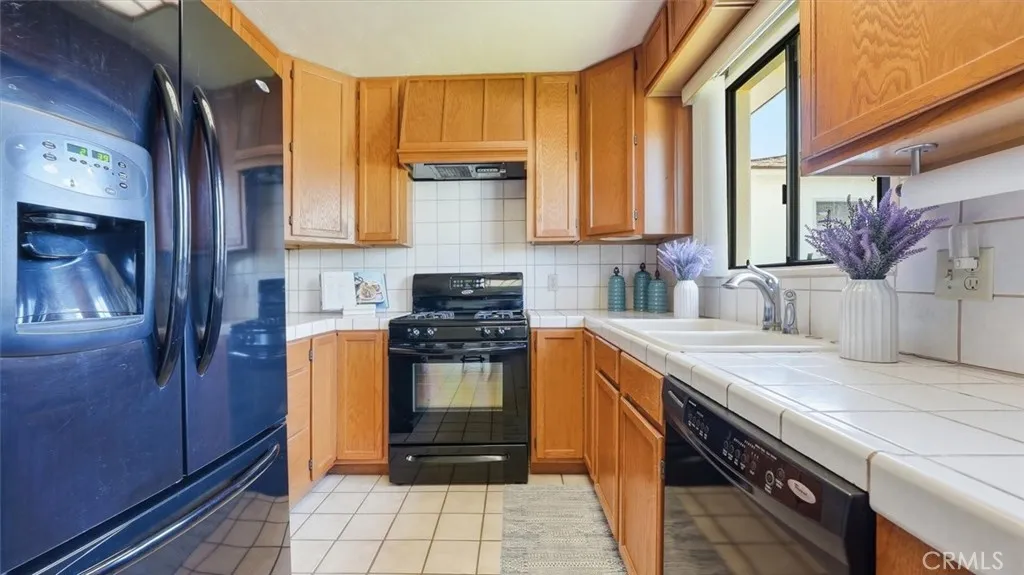 2505 W 168th W, Torrance, California 90504 home-pic-44