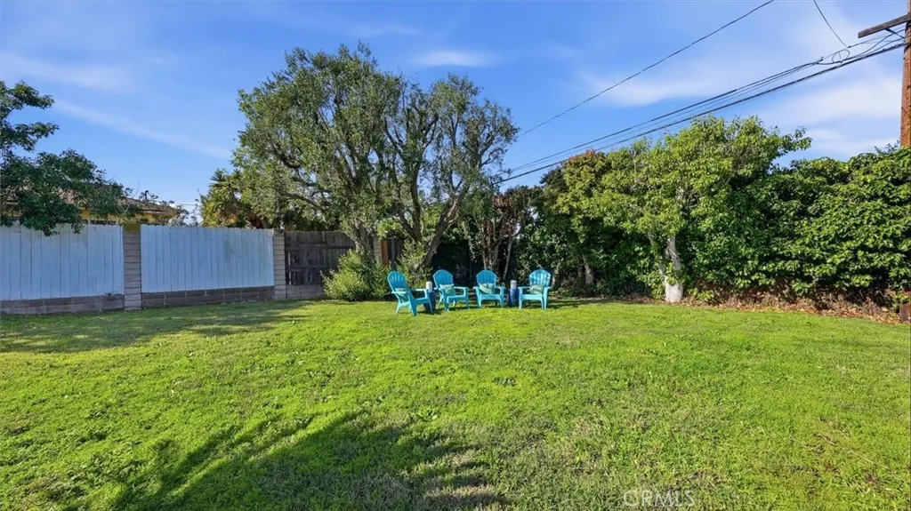 2505 W 168th W, Torrance, California 90504 home-pic-26
