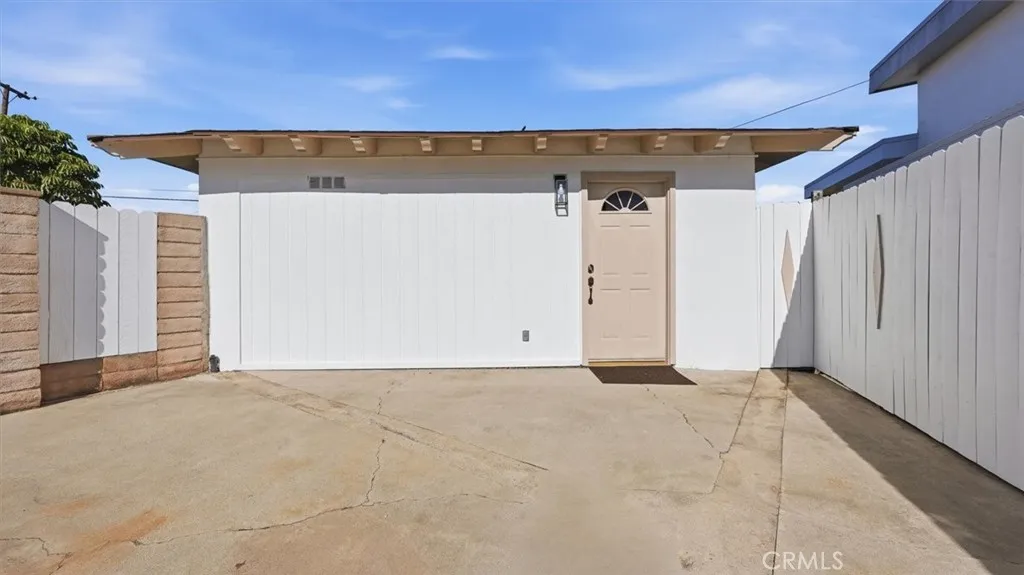 2505 W 168th W, Torrance, California 90504 home-pic-38