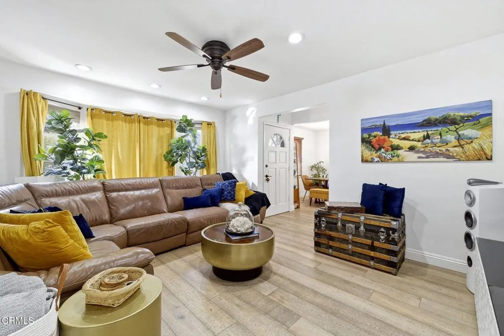 732 Lemon Grove Avenue, Ventura, California 93003 home-pic-3