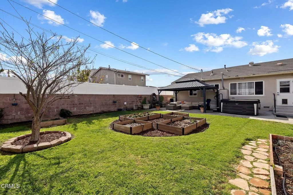 732 Lemon Grove Avenue, Ventura, California 93003 home-pic-19