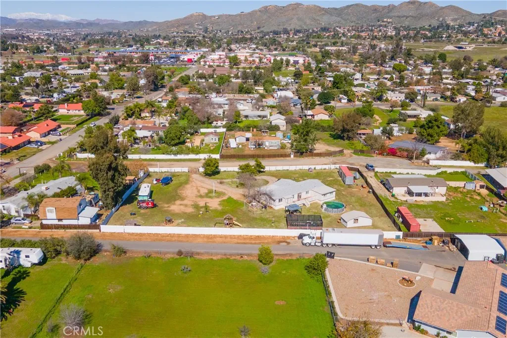 21825 Pitt Way, Wildomar, California 92595 home-pic-33