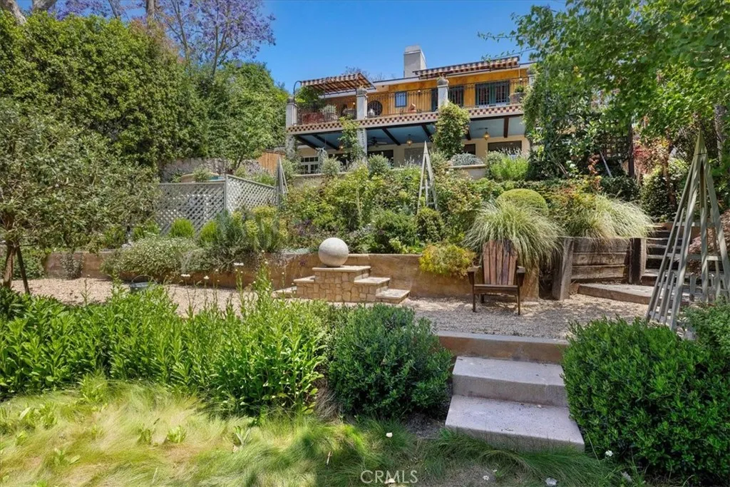 79 Dapplegray Lane, Palos Verdes Estates, California 90274 home-pic-33