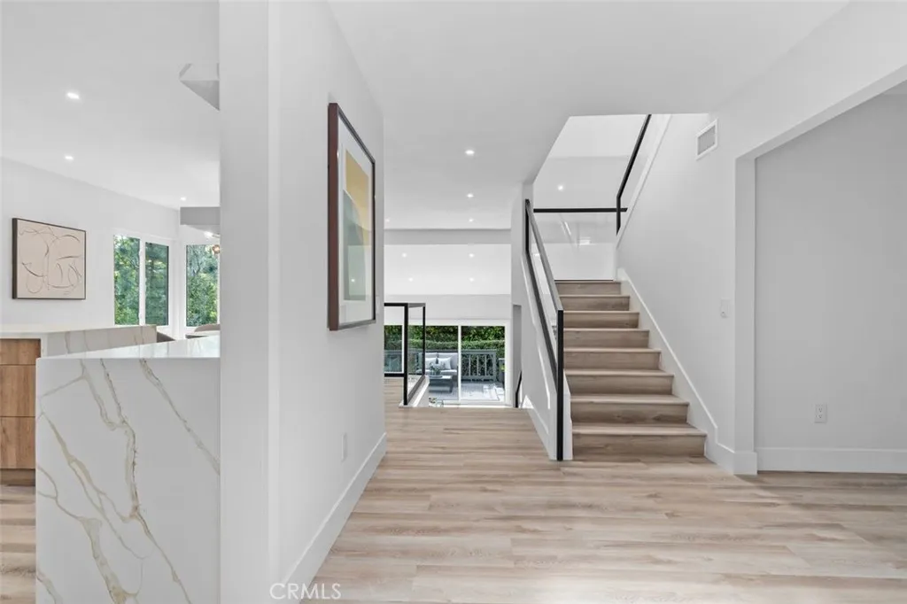 1 Rainbow, Irvine, California 92603 home-pic-10