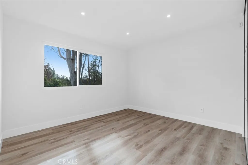 1 Rainbow, Irvine, California 92603 home-pic-33