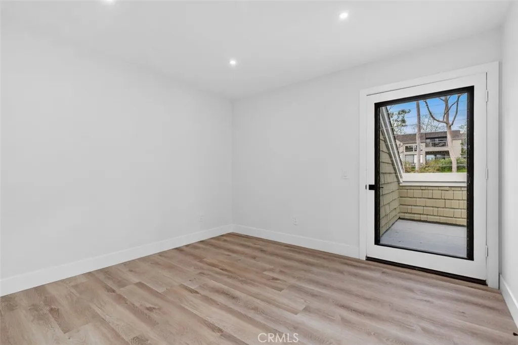 1 Rainbow, Irvine, California 92603 home-pic-35
