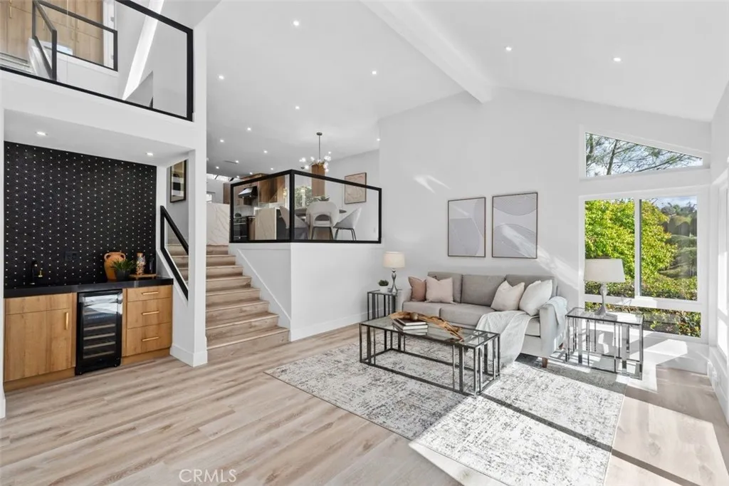 1 Rainbow, Irvine, California 92603 home-pic-4