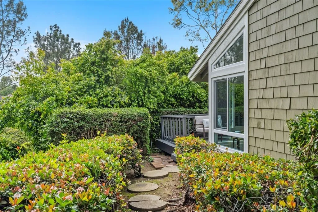 1 Rainbow, Irvine, California 92603 home-pic-37