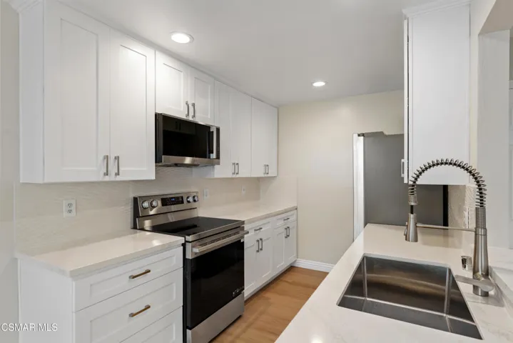 2845 Instone Ct MLS-15