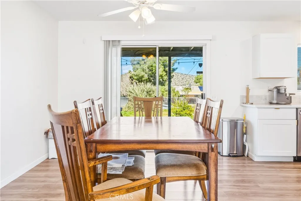 57826 Joshua, Yucca Valley, California 92284 home-pic-14