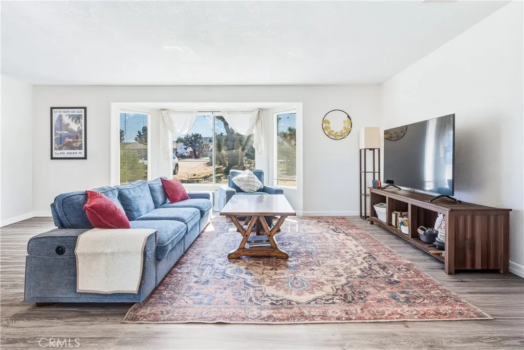 57826 Joshua, Yucca Valley, California 92284 home-pic-1