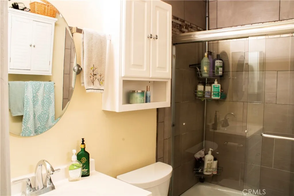 18645 Hatteras 186, Tarzana, California 91356 home-pic-20
