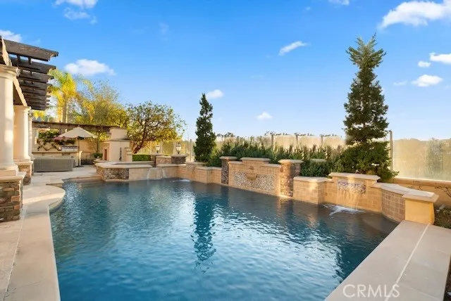 72 Victoria, Newport Beach, California 92660 home-pic-25