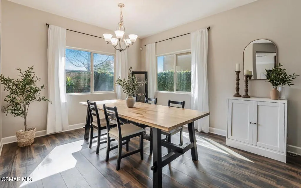 Dining Area 2