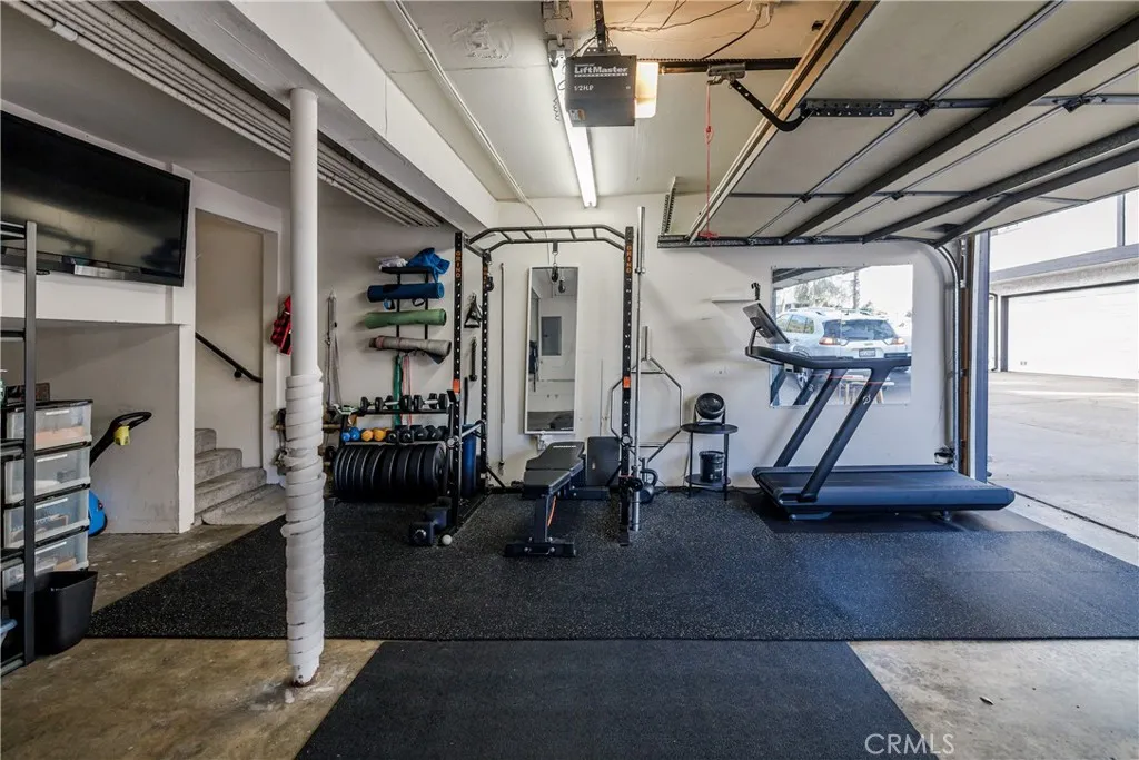 2118 Grant 1, Redondo Beach, California 90278 home-pic-42