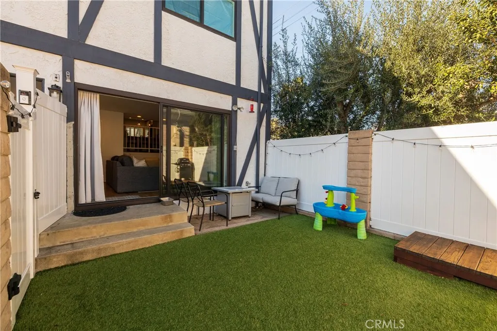 2118 Grant 1, Redondo Beach, California 90278 home-pic-8