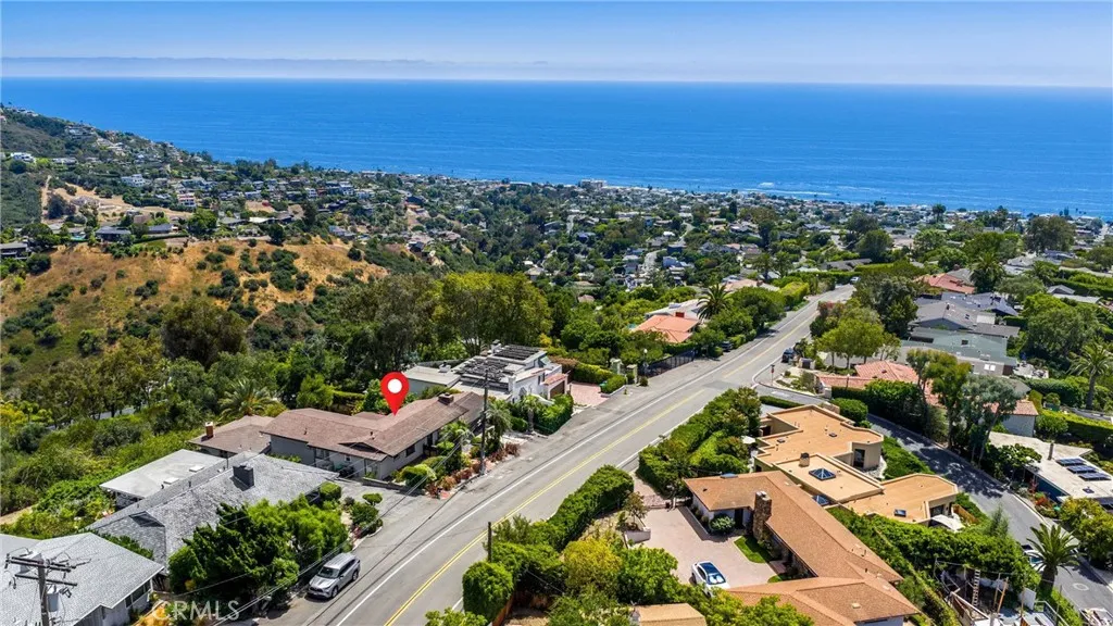 1961 Temple Hills Drive, Laguna Beach, California 92651 home-pic-60