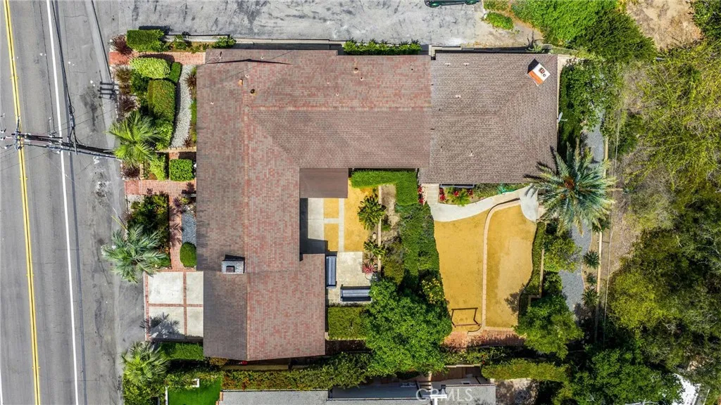 1961 Temple Hills Drive, Laguna Beach, California 92651 home-pic-63