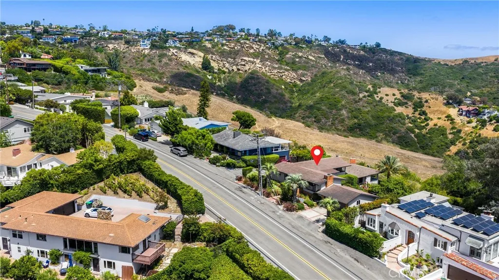 1961 Temple Hills Drive, Laguna Beach, California 92651 home-pic-61