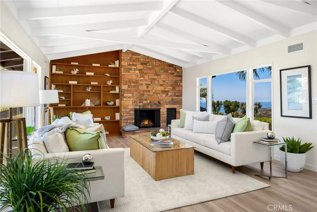 1961 Temple Hills Drive, Laguna Beach, California 92651 home-pic-1