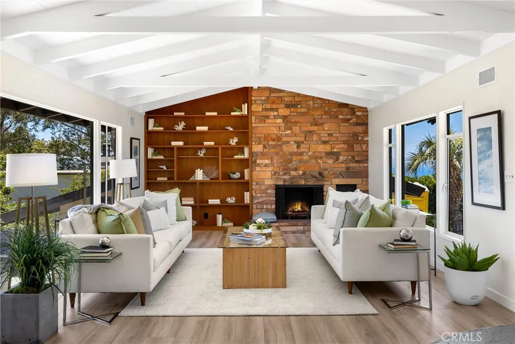 1961 Temple Hills Drive, Laguna Beach, California 92651 home-pic-13