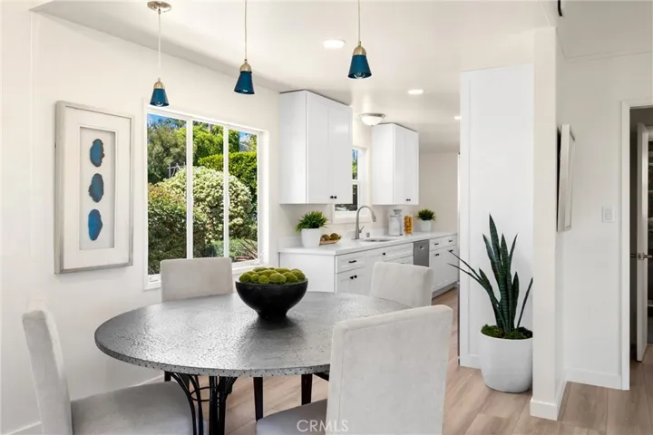 1961 Temple Hills Drive, Laguna Beach, California 92651