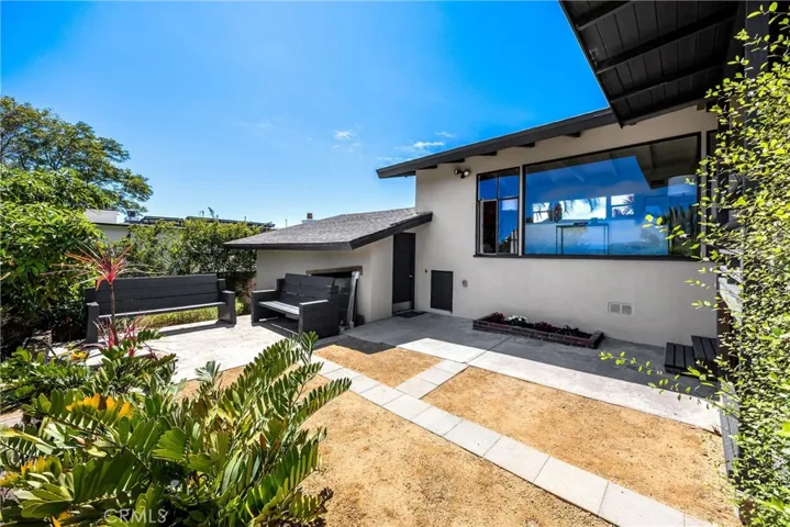 1961 Temple Hills Drive, Laguna Beach, California 92651