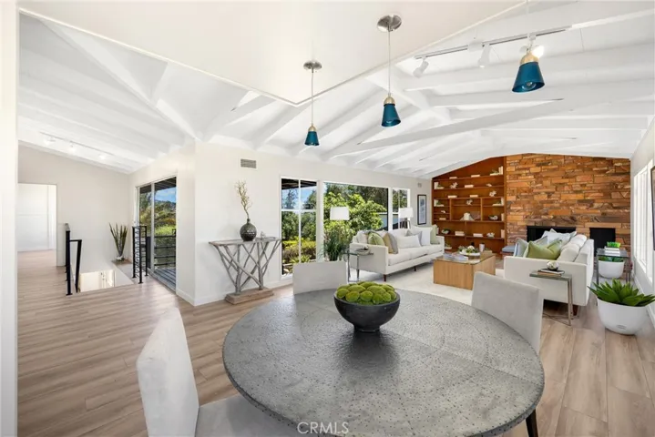 1961 Temple Hills Drive, Laguna Beach, California 92651