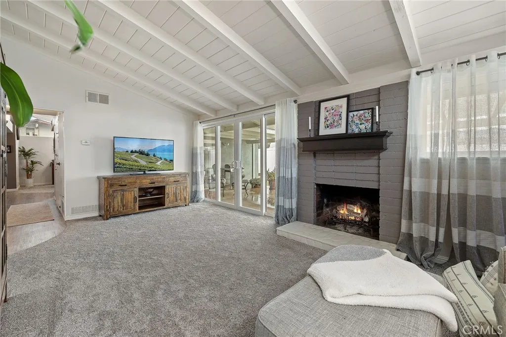 2428 Santa Clara, Fullerton, California 92831 home-pic-5