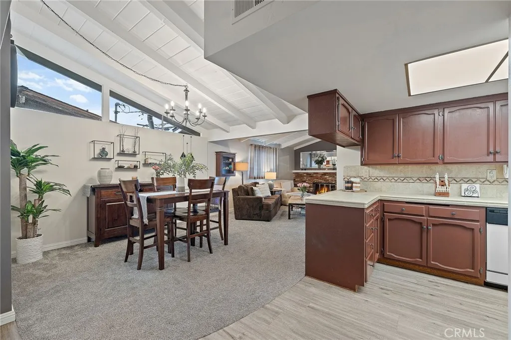 2428 Santa Clara, Fullerton, California 92831 home-pic-9