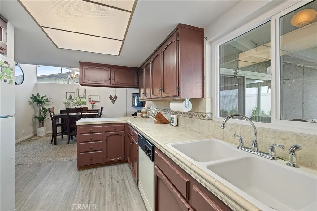 2428 Santa Clara, Fullerton, California 92831 home-pic-18
