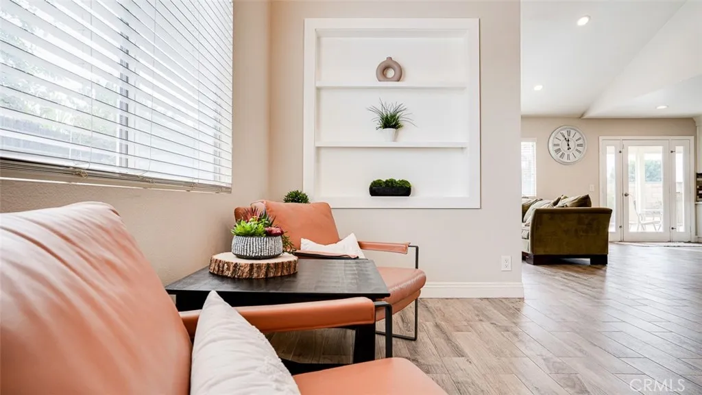 5005 Grand Avenue, Montclair, California 91763 home-pic-10