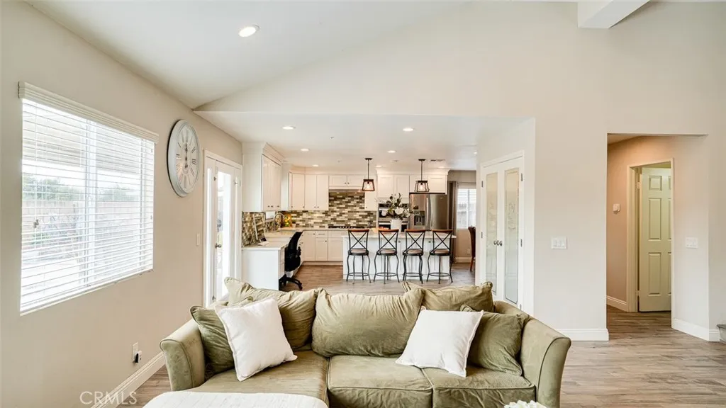5005 Grand Avenue, Montclair, California 91763 home-pic-24