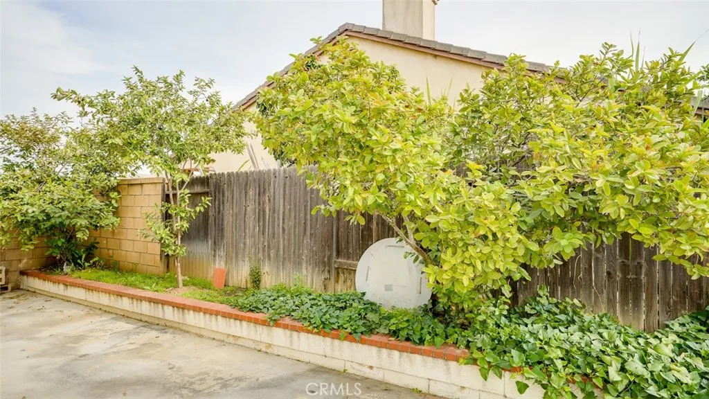 5005 Grand Avenue, Montclair, California 91763 home-pic-69