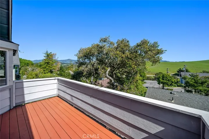 Primary private viewing deck.
