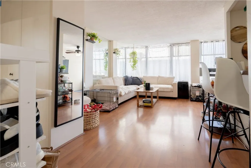 100 Atlantic 970, Long Beach, California 90802 home-pic-9
