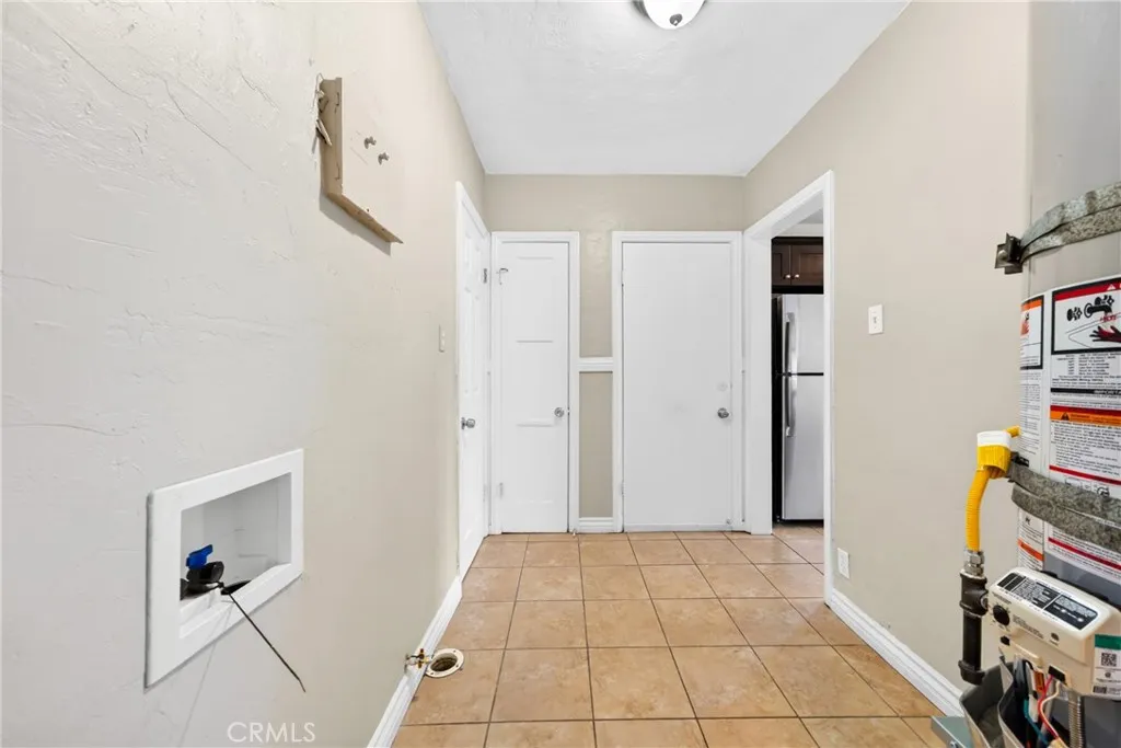 3119 W 76th, Los Angeles, California 90043 home-pic-20