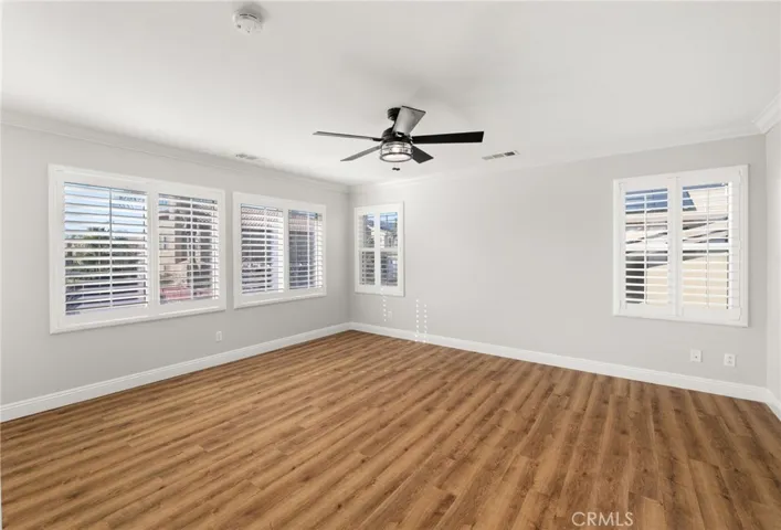 1067 Gold Finch, Beaumont, California 92223