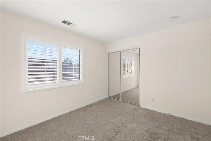 1067 Gold Finch, Beaumont, California 92223