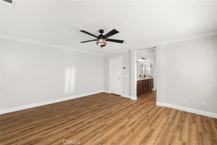 1067 Gold Finch, Beaumont, California 92223