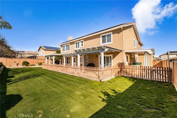 1067 Gold Finch, Beaumont, California 92223