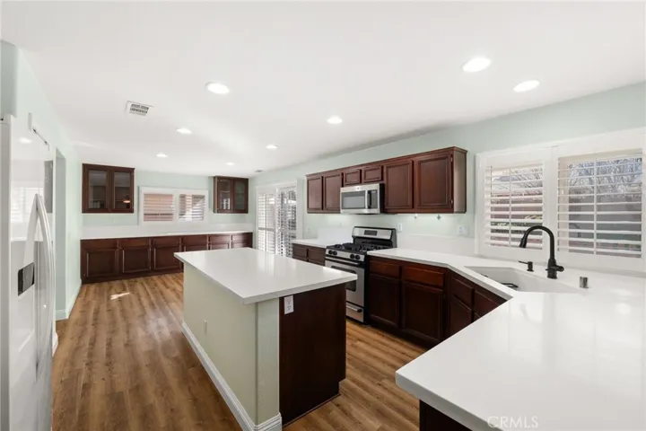 1067 Gold Finch, Beaumont, California 92223