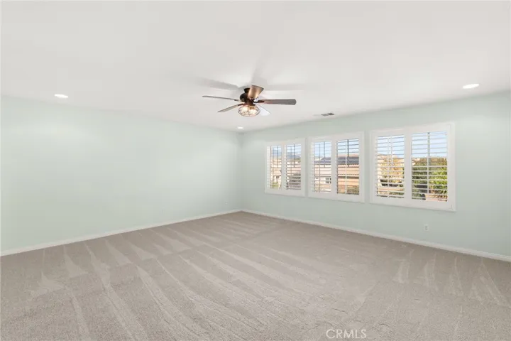 1067 Gold Finch, Beaumont, California 92223