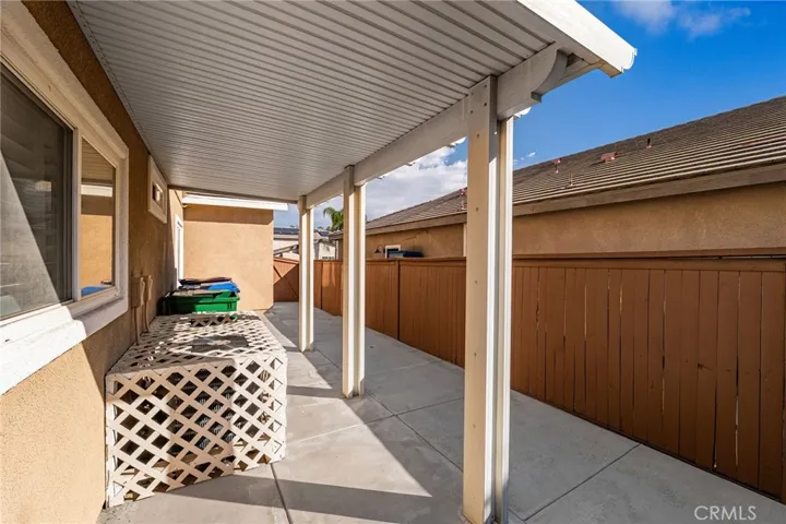 1067 Gold Finch, Beaumont, California 92223