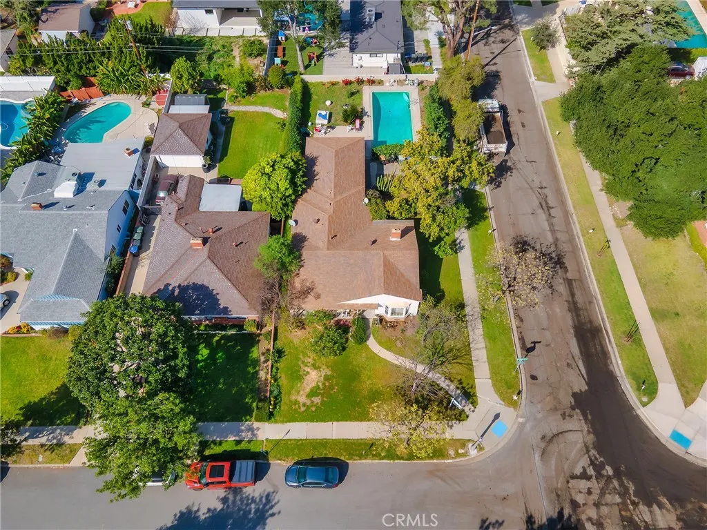 441 Dartmouth Road, Burbank, California 91504 home-pic-38